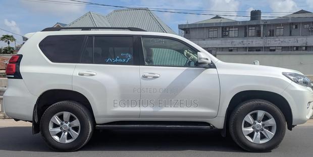 Toyota Land Cruiser Prado 2020 White