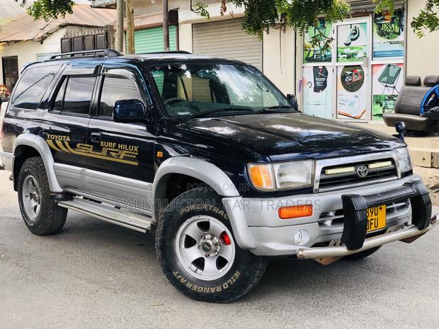 Toyota Hilux Surf 1997 Black