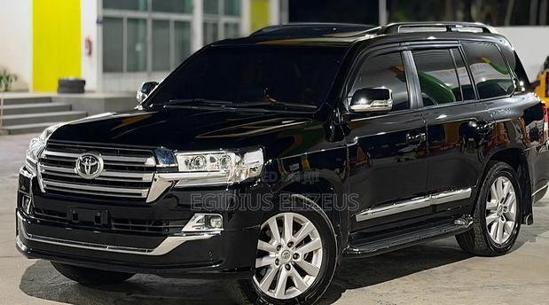 Toyota Land Cruiser 2014 Black