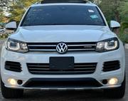 Volkswagen Touareg 2012 White for sale