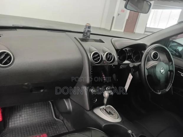 Nissan Dualis 2010 Black