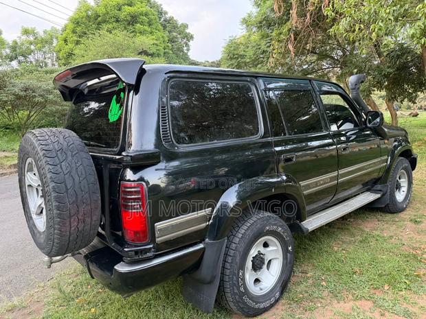 Toyota Land Cruiser 1994 Black