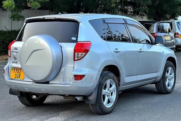 Toyota RAV4 2006 Silver