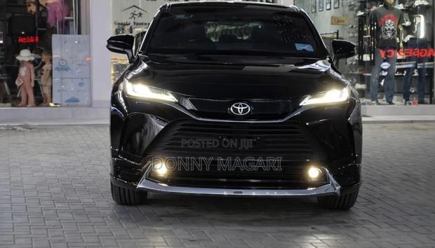 Toyota Harrier 2021 Black