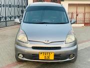 Toyota Fun Cargo 2004 Silver for sale