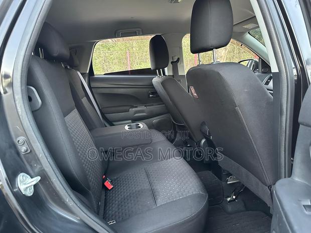 Mitsubishi RVR 2010 Black
