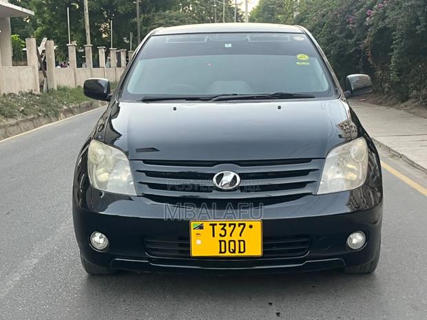 Toyota IST 2006 Black