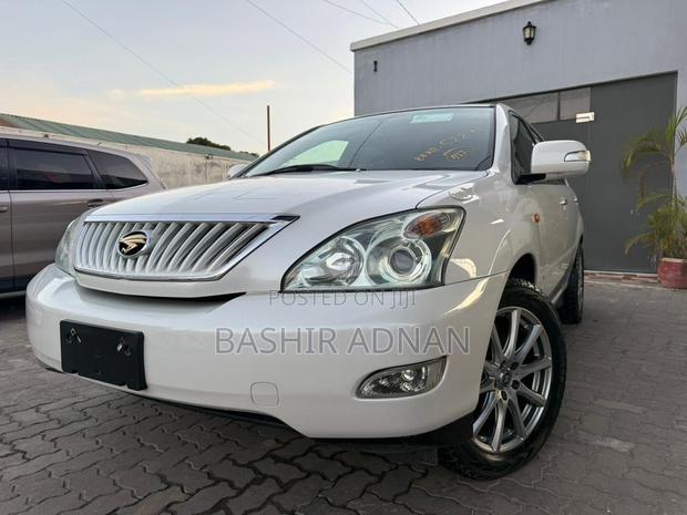 Toyota Harrier 2.4 2009 White