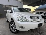 Toyota Harrier 2.4 2009 White for sale