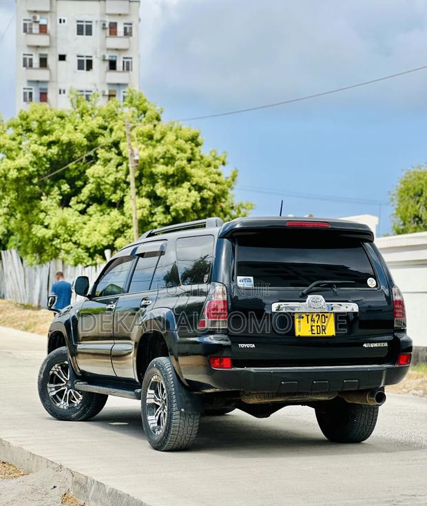 Toyota Hilux Surf 2.7 SSR 2007 Black