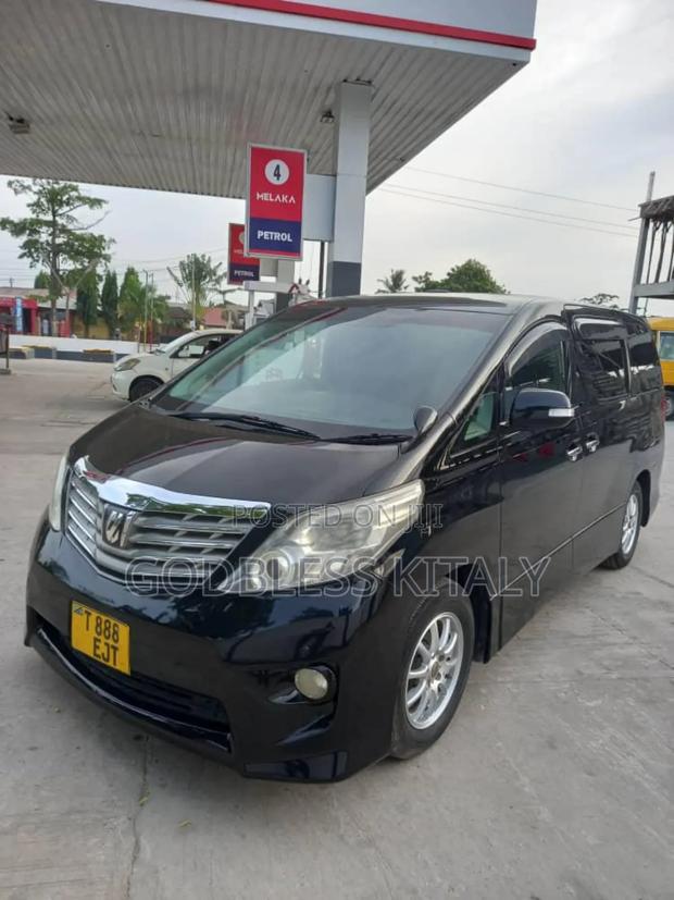 Toyota Alphard 2.4 Hybrid AWD 2009 Black