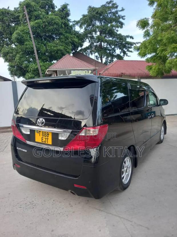Toyota Alphard 2.4 Hybrid AWD 2009 Black