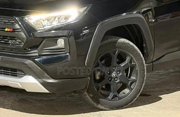 Toyota RAV4 2020 Black