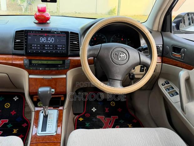 Toyota Premio 2006 Pearl