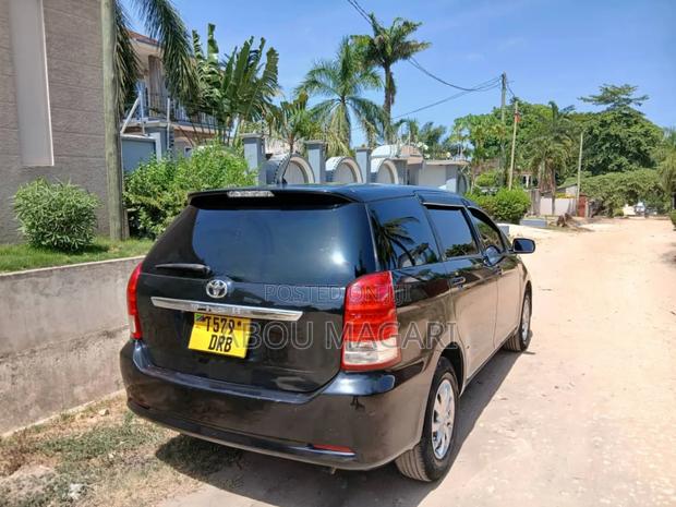 Toyota Wish 2005 Black