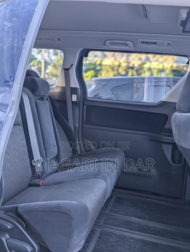 Toyota Alphard 2008 Blue