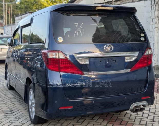 Toyota Alphard 2008 Blue