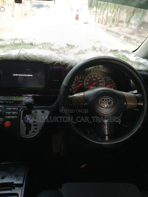 Toyota Wish 2008 Black