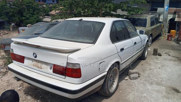 BMW 5 Series 1992 White