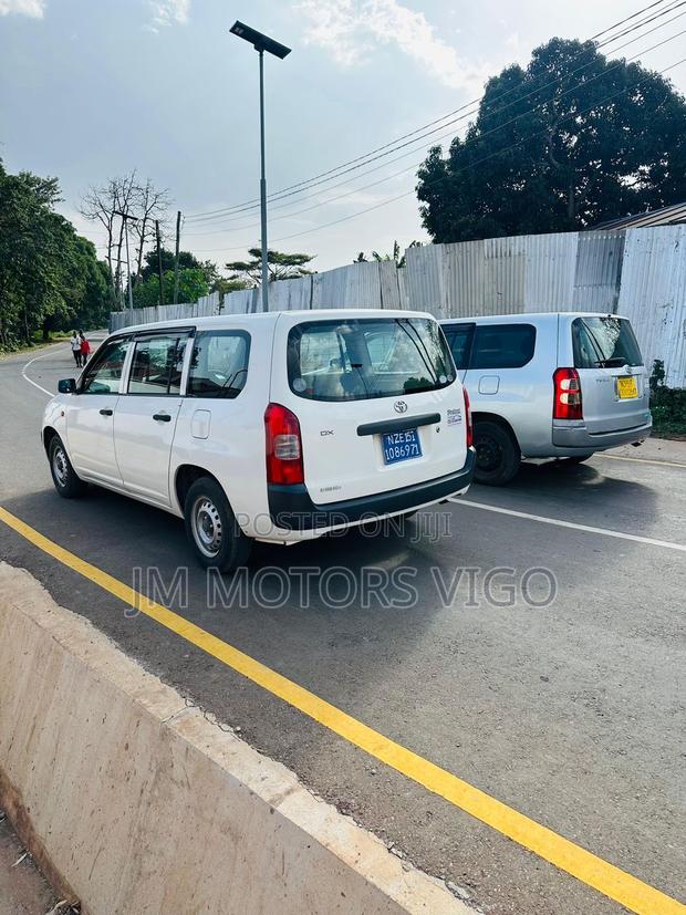Toyota Probox 2004 Silver
