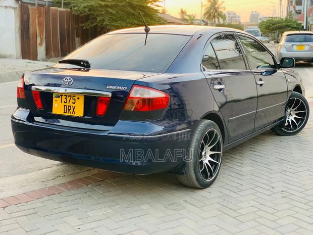 Toyota Premio 2004 Blue