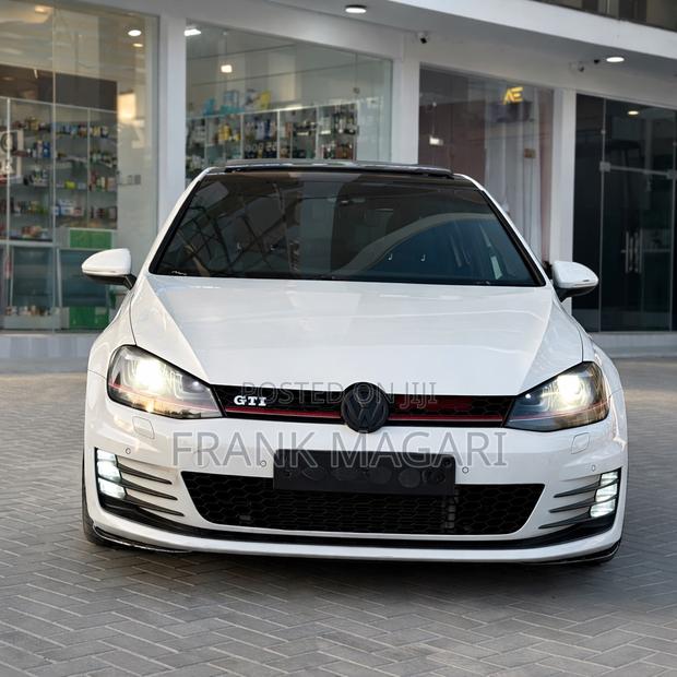 Volkswagen Golf 2015 White