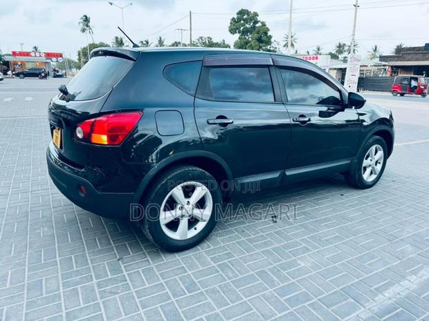 Nissan Dualis 2008 Black