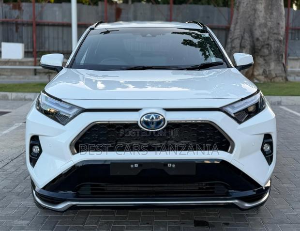 Toyota RAV4 2025 Pearl