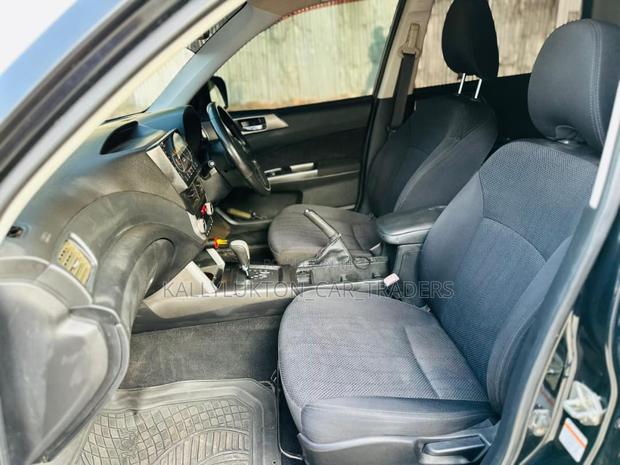 Subaru Forester 2010 Black