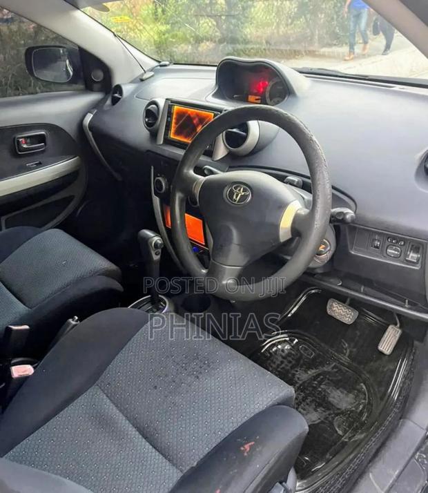 Toyota IST 2006 Black