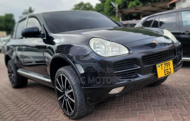 Porsche Cayenne 2008 Black