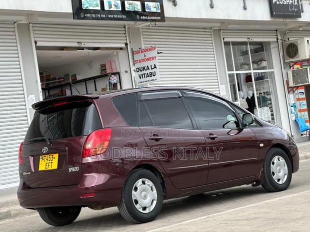 Toyota Corolla Spacio 1.5 V 2002 Maroon