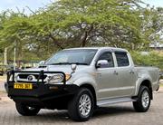 Toyota Hilux 2.0 VVT-i 2011 Silver for sale