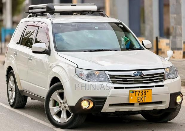 Subaru Forester 2011 White