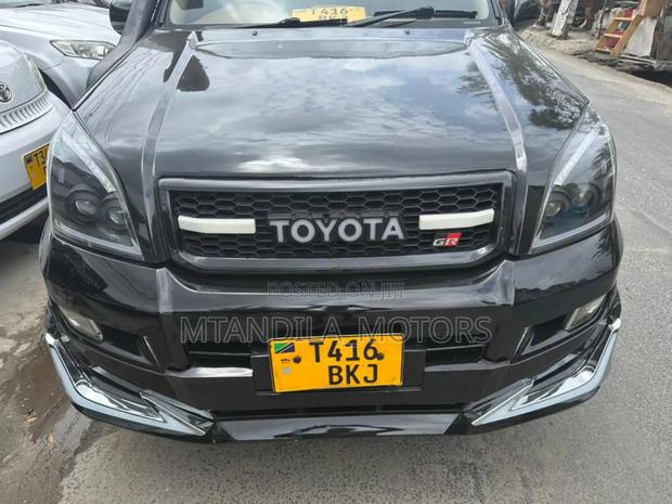 Toyota Land Cruiser Prado 2.7 5dr 2004 Black