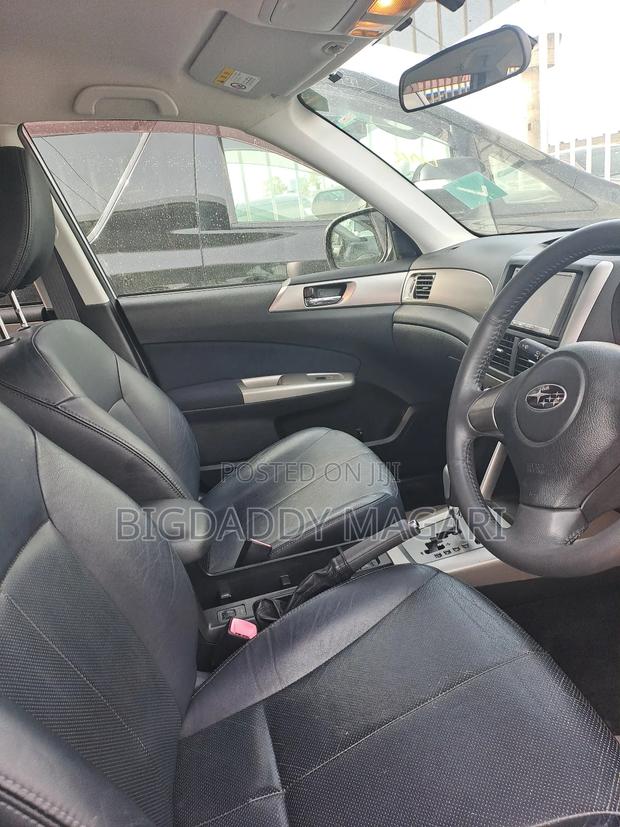 Subaru Forester 2010 Silver