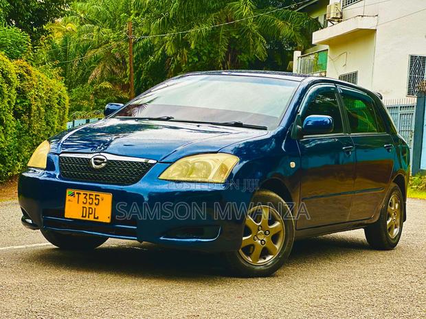 Toyota Corolla RunX 2005 Blue