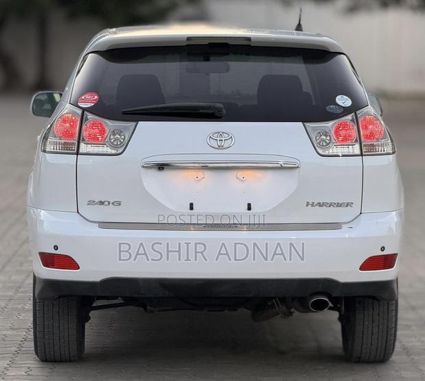 Toyota Harrier 2.4 2006 White