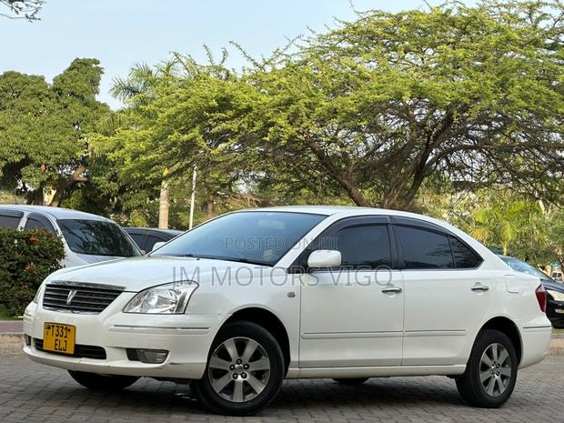 Toyota Premio 2004 White