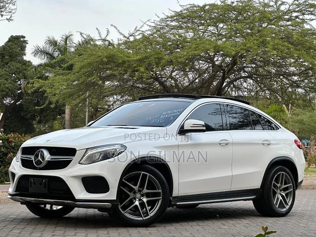 Mercedes-Benz GLE-Class 2016 White