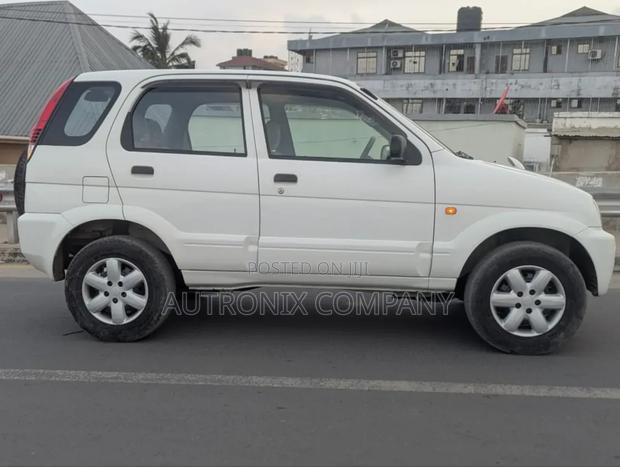Toyota Cami 2003 White