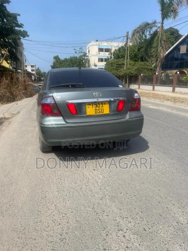 Toyota Premio 2005 Gray