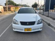 Toyota Crown Royale 2005 White for sale