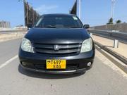 Toyota IST 2004 Black for sale