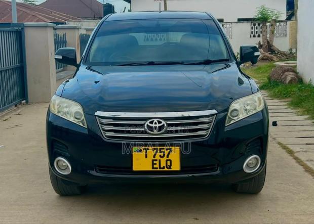 Toyota Vanguard 2009 Black