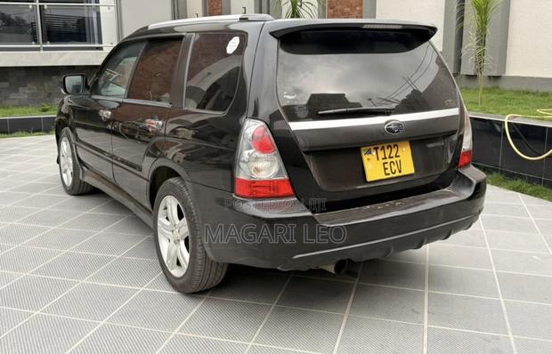 Subaru Forester 2006 Black