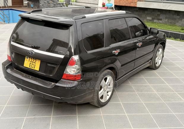 Subaru Forester 2006 Black