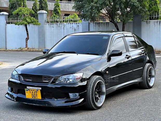 Toyota Altezza 1998 Black