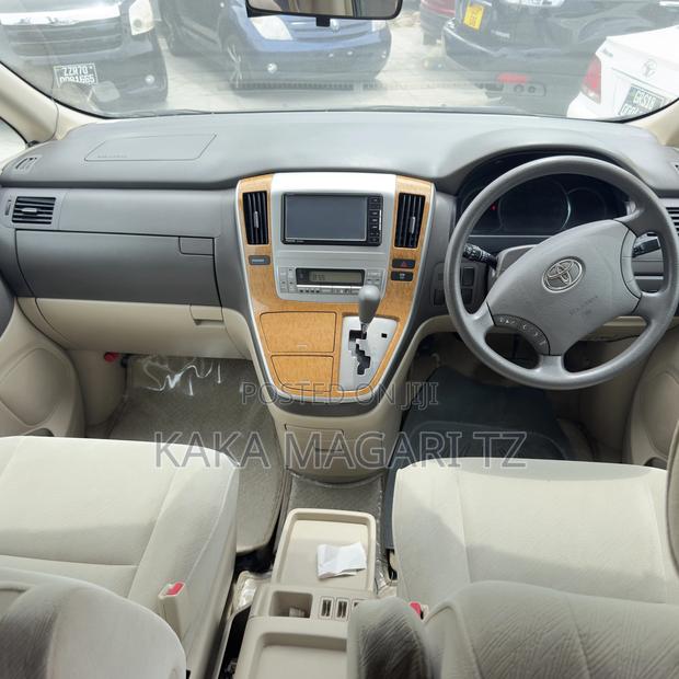 Toyota Alphard 2006 Black