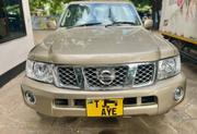 Nissan Patrol 2008 Gold for sale